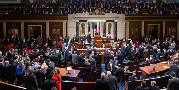 ABD Senatosu, eşcinsel evlilikleri koruma altına aldı