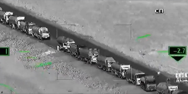 ABD Suriye petrolünü teröristlerle böyle kaçırıyor!