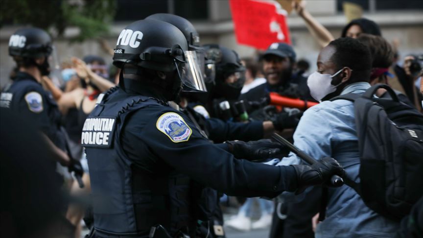 ABD Temsilciler Meclisi polisin aşırı güç kullanmasını yasaklayan tasarıyı onayladı