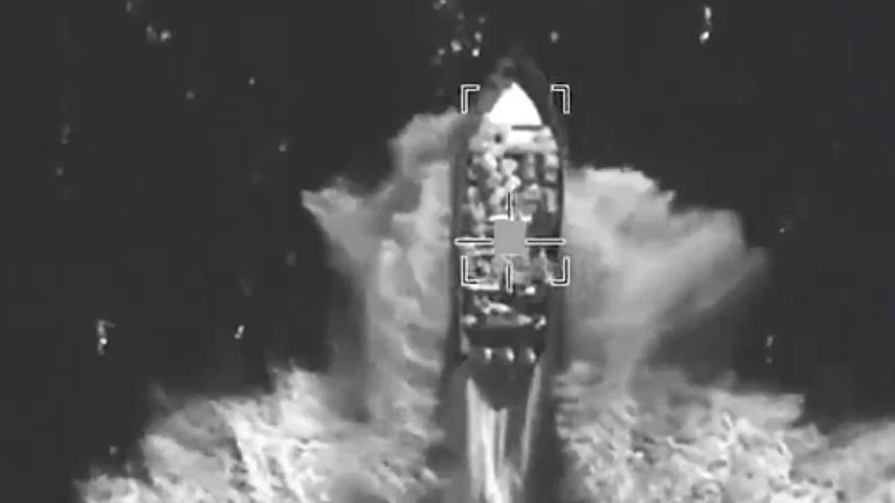 ABD, uyuşturucu kaçakçılığı yapan bir tekneyi daha vurdu! 2 ölü