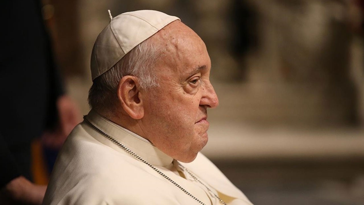 ABD ve Avrupa katilleri silaha boğuyor… Seninkiler seni takmıyorlar papa efendi!