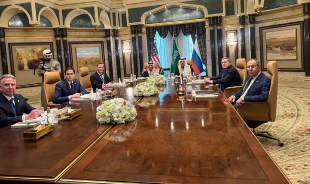 ABD ve Rusya yüz yüze