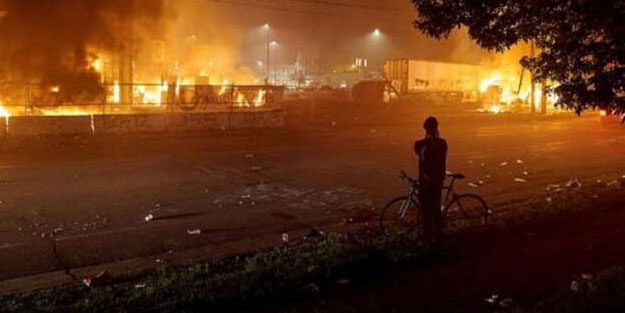 ABD yangın yerine döndü! Minnesota'da 'acil durum' ilan edildi