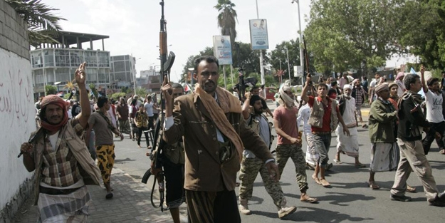 ABD, Yemen'deki El Kaide operasonlarını durdurdu