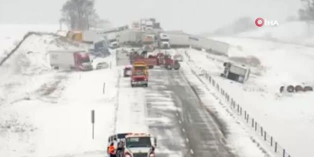 ABD'de 40 araç birbirine girdi