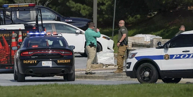 ABD'de asker polisle çatıştı