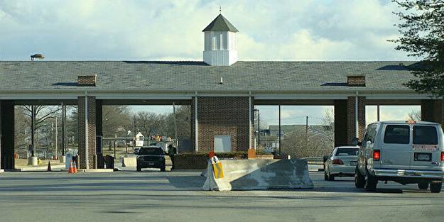 ABD'de askeri üsse saldırı: Yaralılar var!