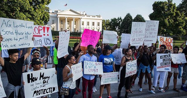 ABD’de Beyaz Saray önünde protesto devam ediyor