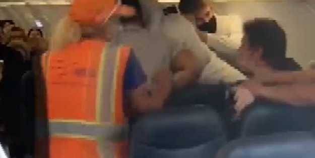 Tekme tokatlı maske kavgası böyle görüntülendi