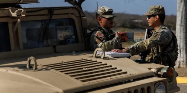 ABD’de bölünme başladı! Ulusal Muhafızlar devrede: Sınır krizinde tansiyon zirveye çıktı