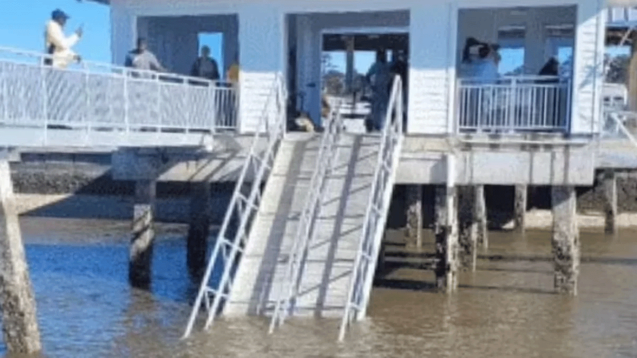 ABD'de felaket: Feribot iskelesi çöktü, en az 7 ölü!
