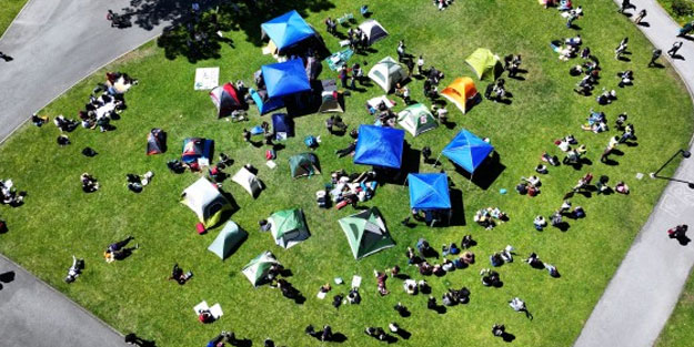 ABD'de Filistin direnişi! San Francisco Üniversitesi öğrencileri de katıldı