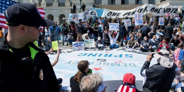 ABD'de halk ayaklandı!