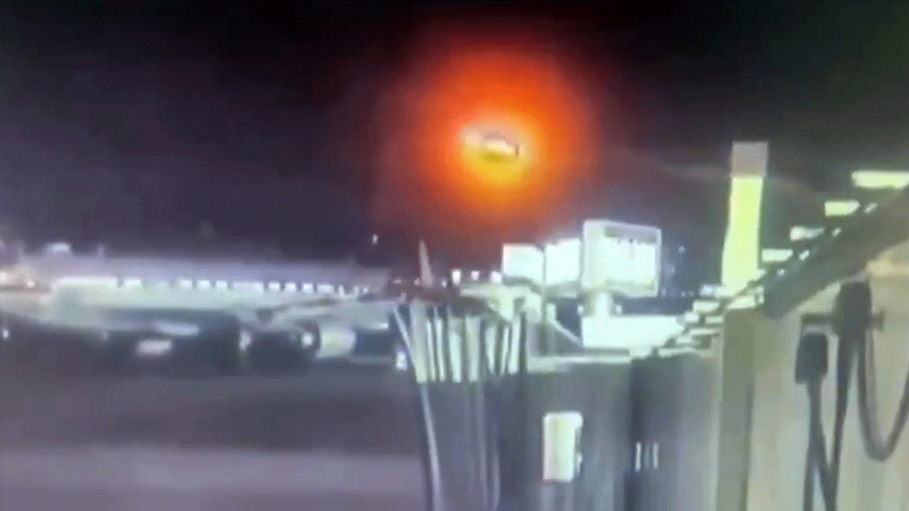 ABD'de helikopterle çarpışan yolcu uçağının karakutusu bulundu!