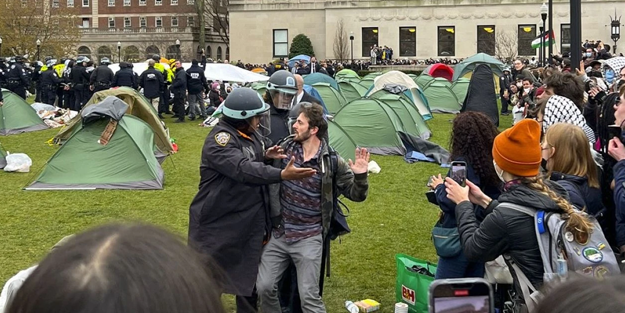 ABD'de ifade özgürlüğü Yahudi'ye söz söyleyene kadar!