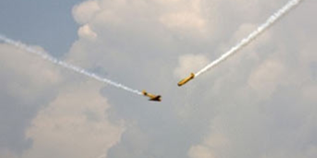 ABD'de iki uçak havada çarpıştı