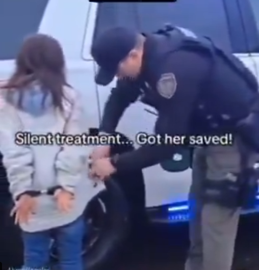 ABD’de insanlık dramı: 8 yaşındaki çocuğa ters kelepçeli zulüm!