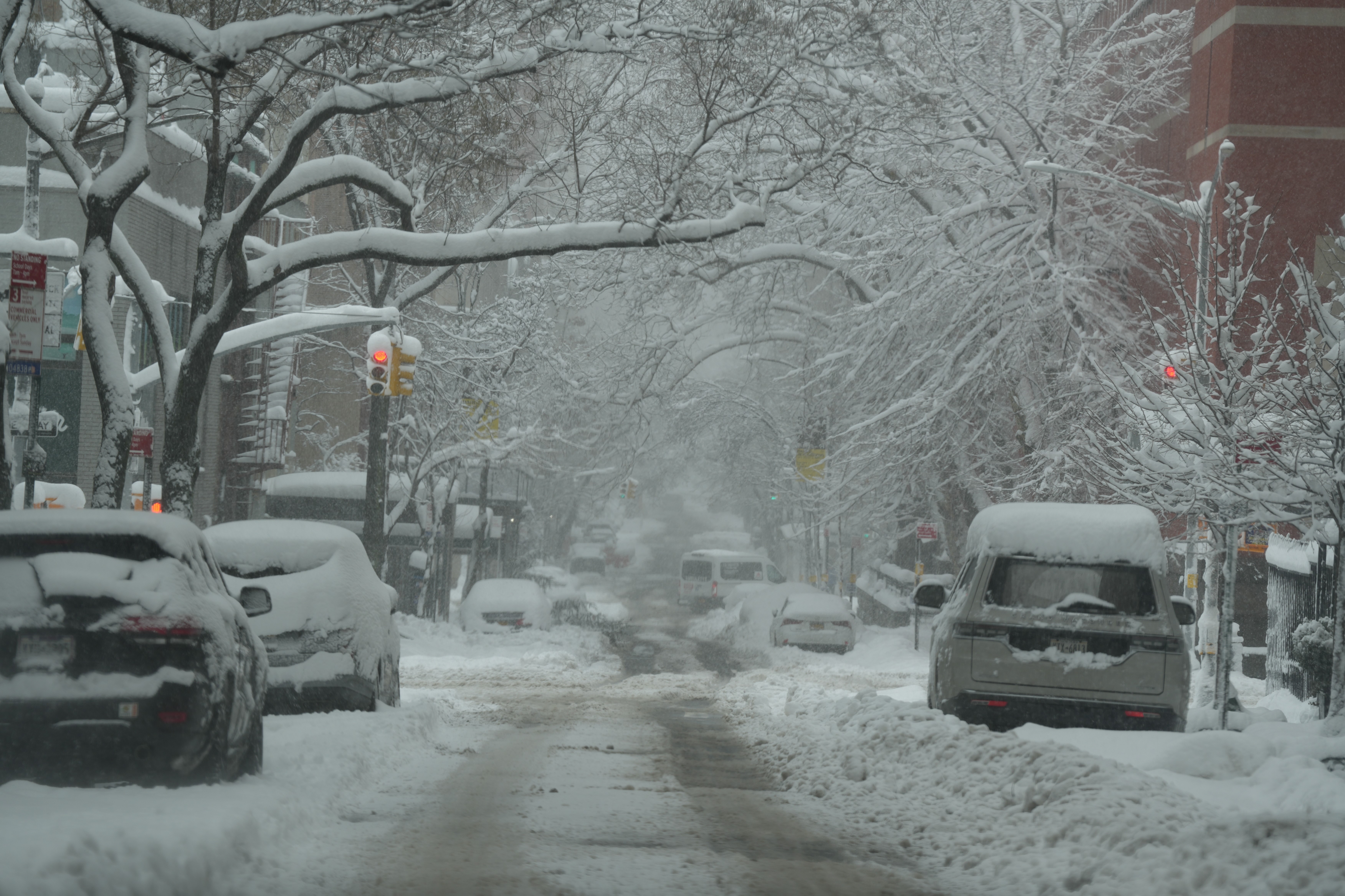 ABD’de kar kıyameti: 30 milyon kişi mahsur, 10 bin uçuş iptal!