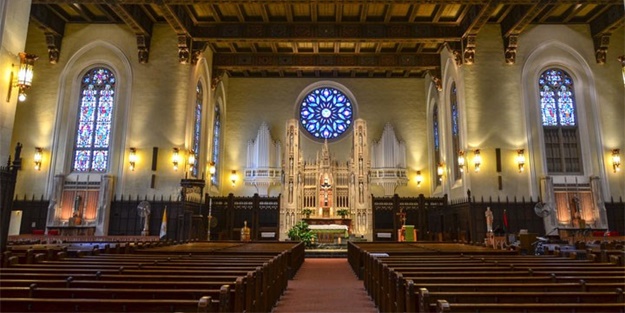 ABD'de kiliseye silahlı saldırı! Vuruldular