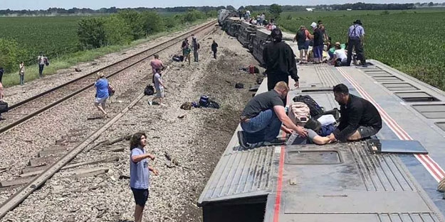 ABD'de korkunç tren kazası