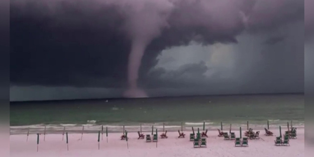 ABD'de korkutan hortum!