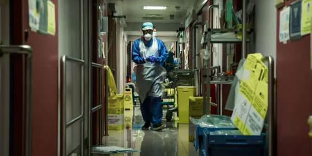 ABD'de koronavirüsten hastaneye müracat edenlerin 10'da 1'i ölüyor