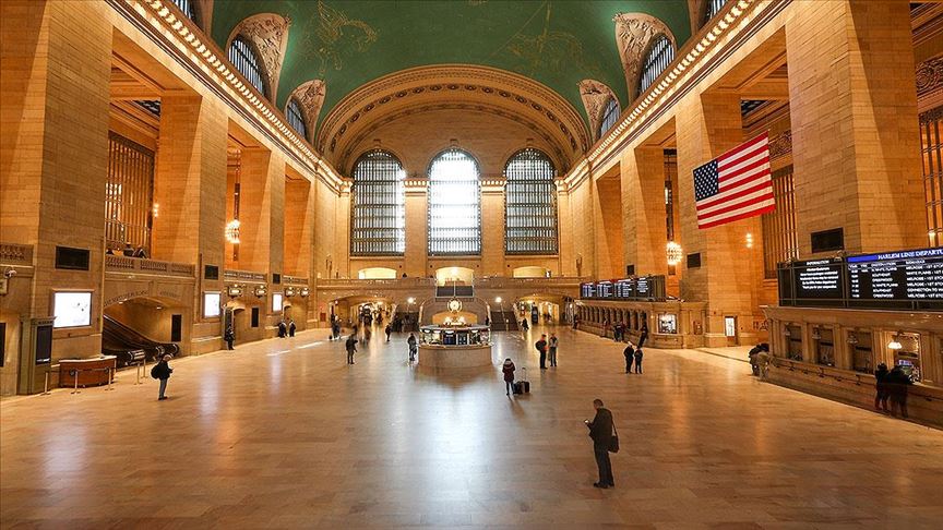 ABD'de Kovid-19 salgını hayatı olumsuz etkilemeye devam ediyor