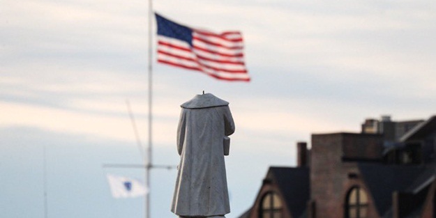 ABD'de 'Kristof Kolomb' şoku! Heykelin yanında bulundu