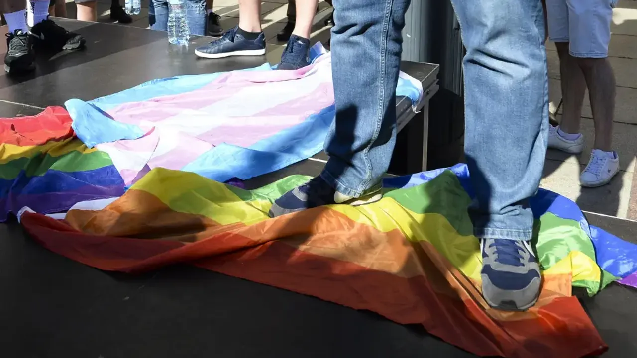 ABD'de 'LGBT' rüzgarı tersine dönüyor!