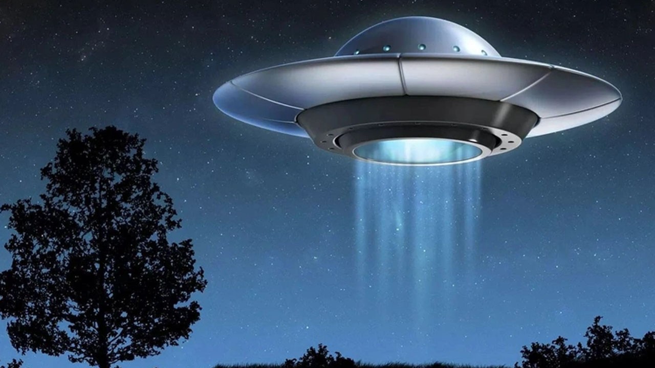 ABD'de panik: İHA'lar mı UFO mu? Pilotlar ışıkları fark etti: İran mı? Uzaylılar mı?
