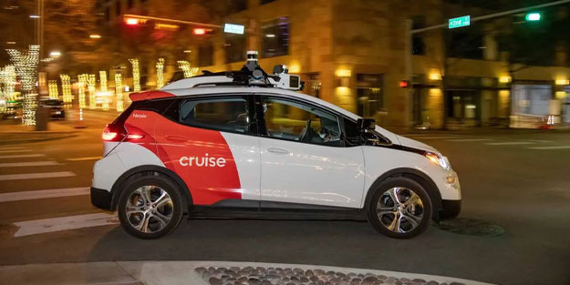 ABD'de robot taksi paniği! Ortalığı karıştırdılar