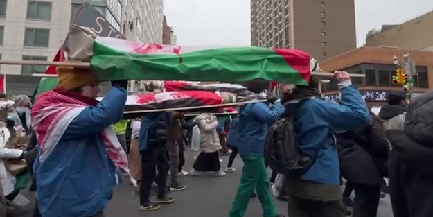 ABD'de sağlık çalışanları, Filistin için sokaklarda