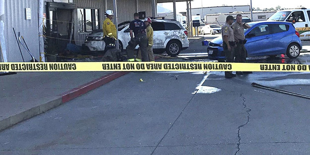 ABD'de silahlı saldırı, ölü ve yaralılar var! Zanlı önce arabasıyla daldı sonra ateş açtı
