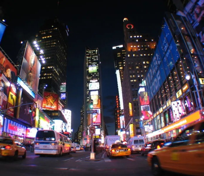 ABD’de şok eden olay: Ünlü Times Meydan’ı dehşete sahne oldu