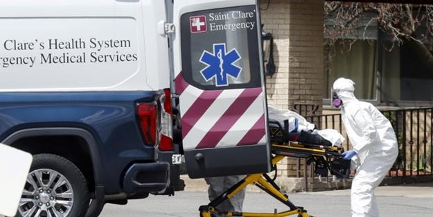 ABD’de son 24 saatte koronadan ölenlerin sayısı açıklandı