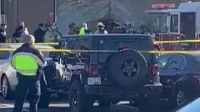 ABD'de sürücü mağazaya daldı: 1 ölü, 16 yaralı