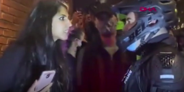 ABD'li genç kız polise tükürdü dayağı yedi