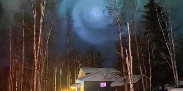 ABD’de tedirgin eden gizemli ışık! Araştırmacılar ‘UFO değil’ diyerek gerçeği açıkladı