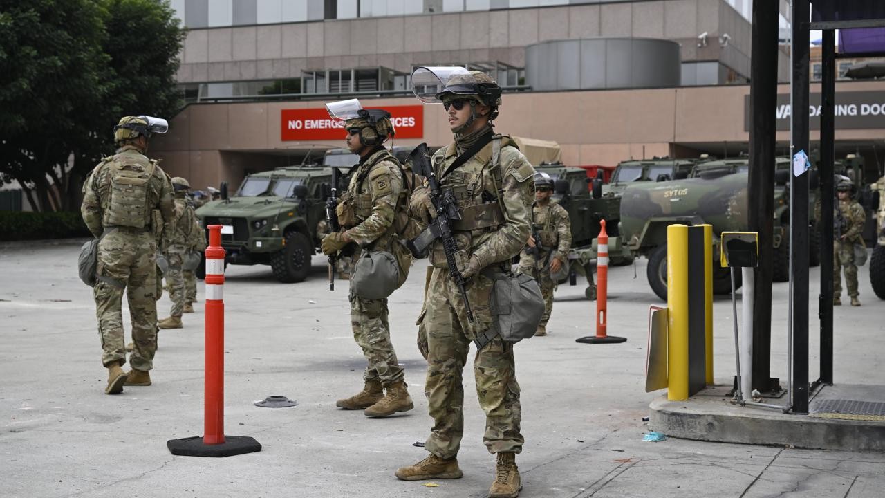 ABD'de Ulusal Muhafız birlikleri Los Angeles'ta! Müdahale edecekler