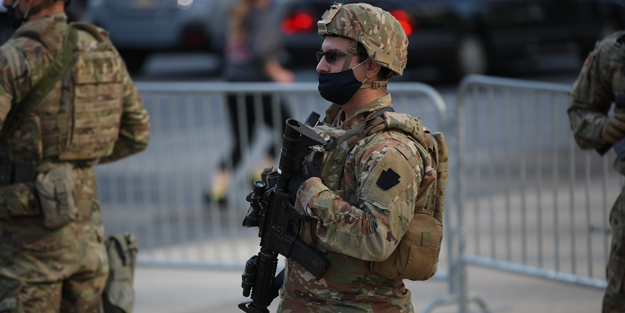 ABD'de ulusal muhafız sokağa indi