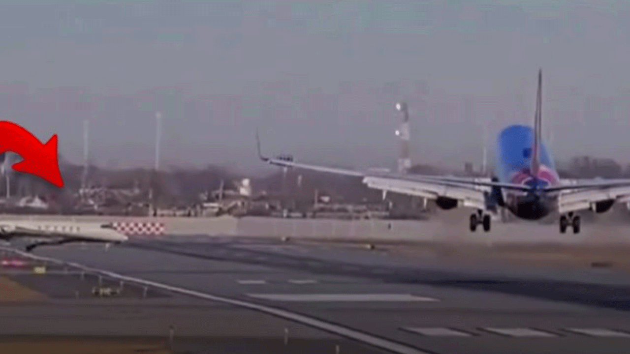 ABD'de yolcu uçağı piste izinsiz çıkan özel jete çarpmaktan son anda kurtuldu!