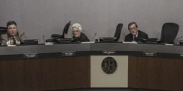 ABD'de Belediye meclisine kanlı baskın!