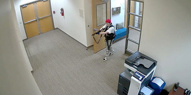 ABD'deki okul saldırısı görüntüleri ortaya çıktı! Dehşete düşüren anlar...