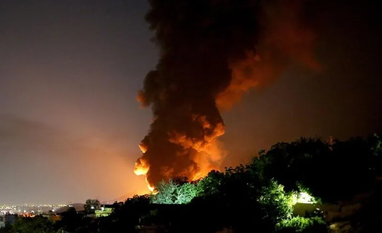 ABD'den İran'a 7. gece saldırısı! Çok sayıda askeri hedef vuruldu