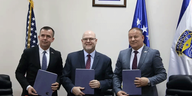 ABD'den Kosova hamlesi