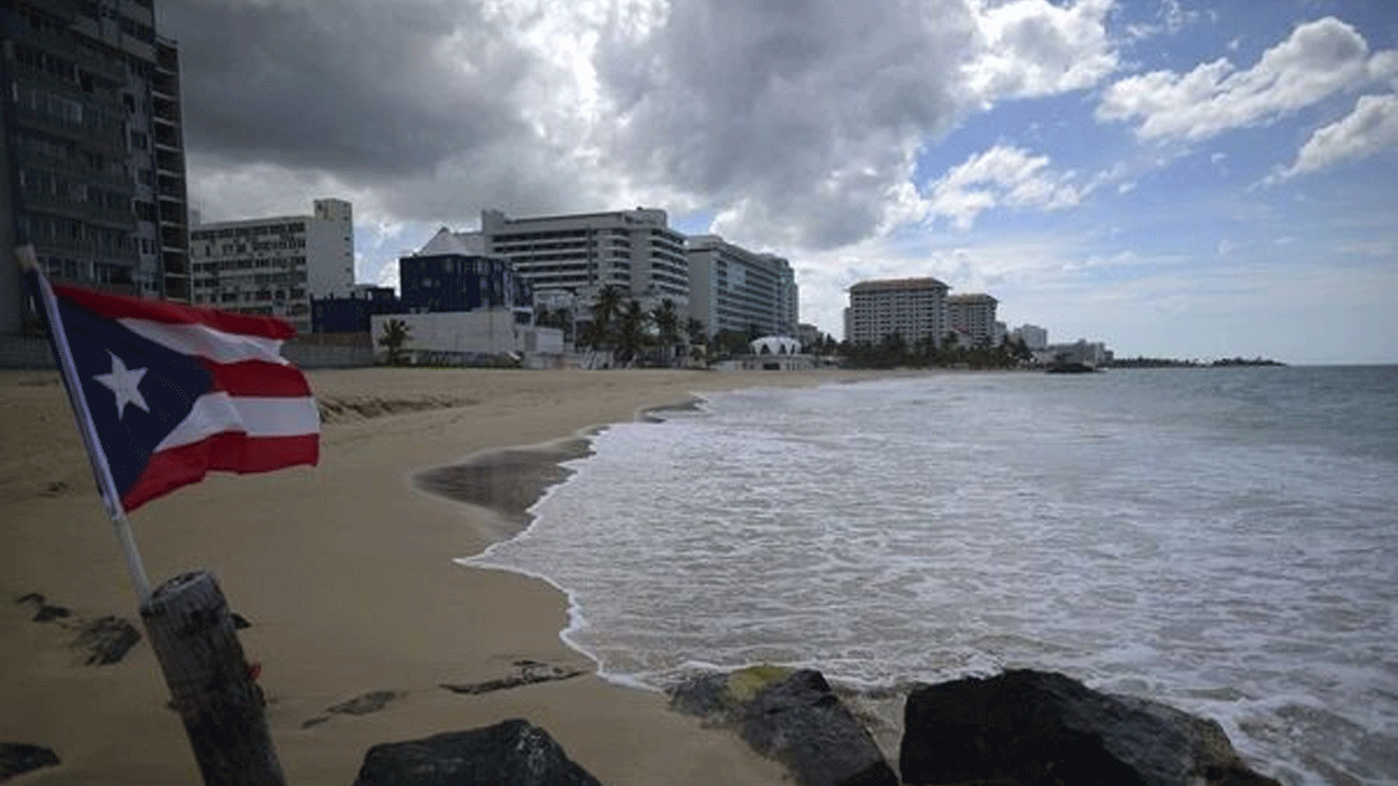 ABD’den Porto Riko’da dev tatbikat! Amfibi ve hava unsurları sahada