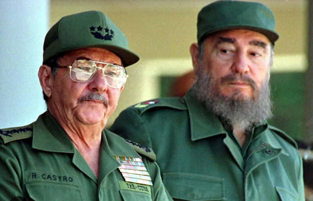 ABD'den Raul Castro hamlesi: 30 yıllık uçak düşürme olayı için iddianame hazırlığı