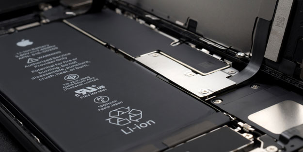 AB'den Apple'a iPhone resti! Yasaklanabilir