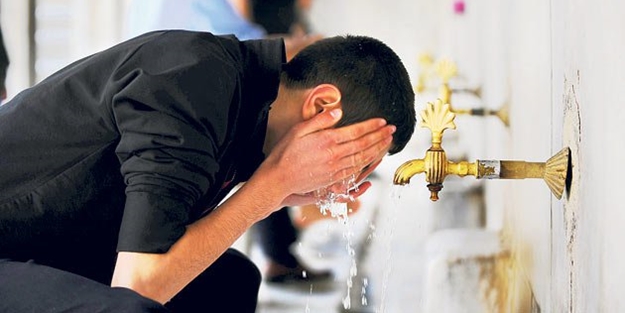 Abdest nasıl alınır? Abdestin farzları nelerdir?