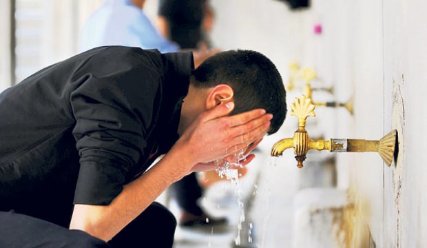 Abdestin mekruhları nelerdir?